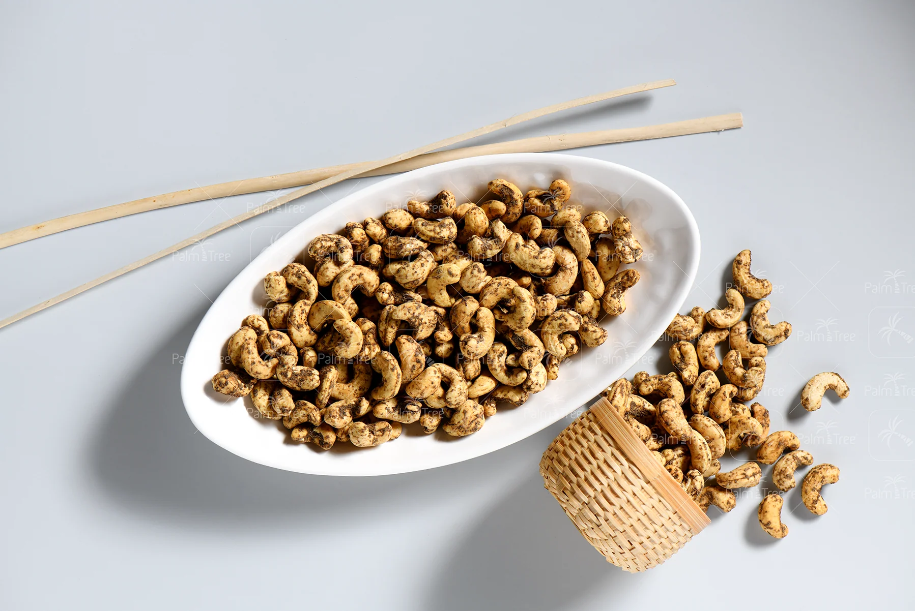 Cashew W240 Pepper Garlic - Image 3